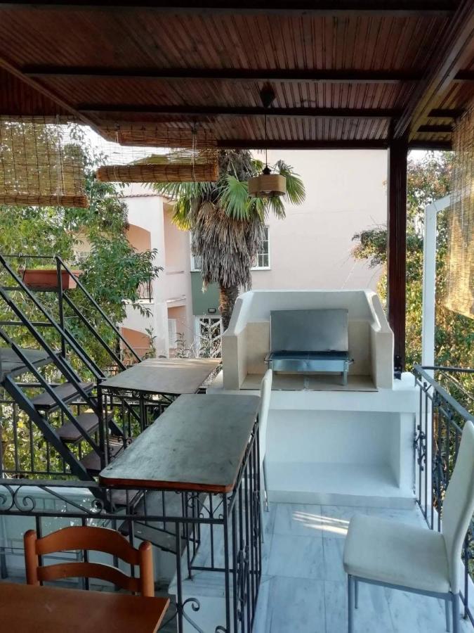 Diamond Apartment Лименас Екстериор снимка