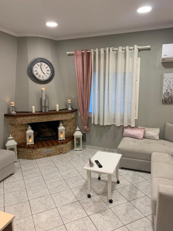Diamond Apartment Лименас Екстериор снимка